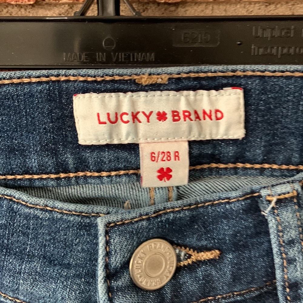 Lucky Brand Sweet Mid Rise Straight Blue Denim Jeans - Picture 2 of 8